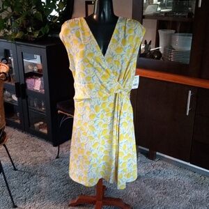 NWT Lands End Lemon Yellow Above the Knee Spring/Summer Dress